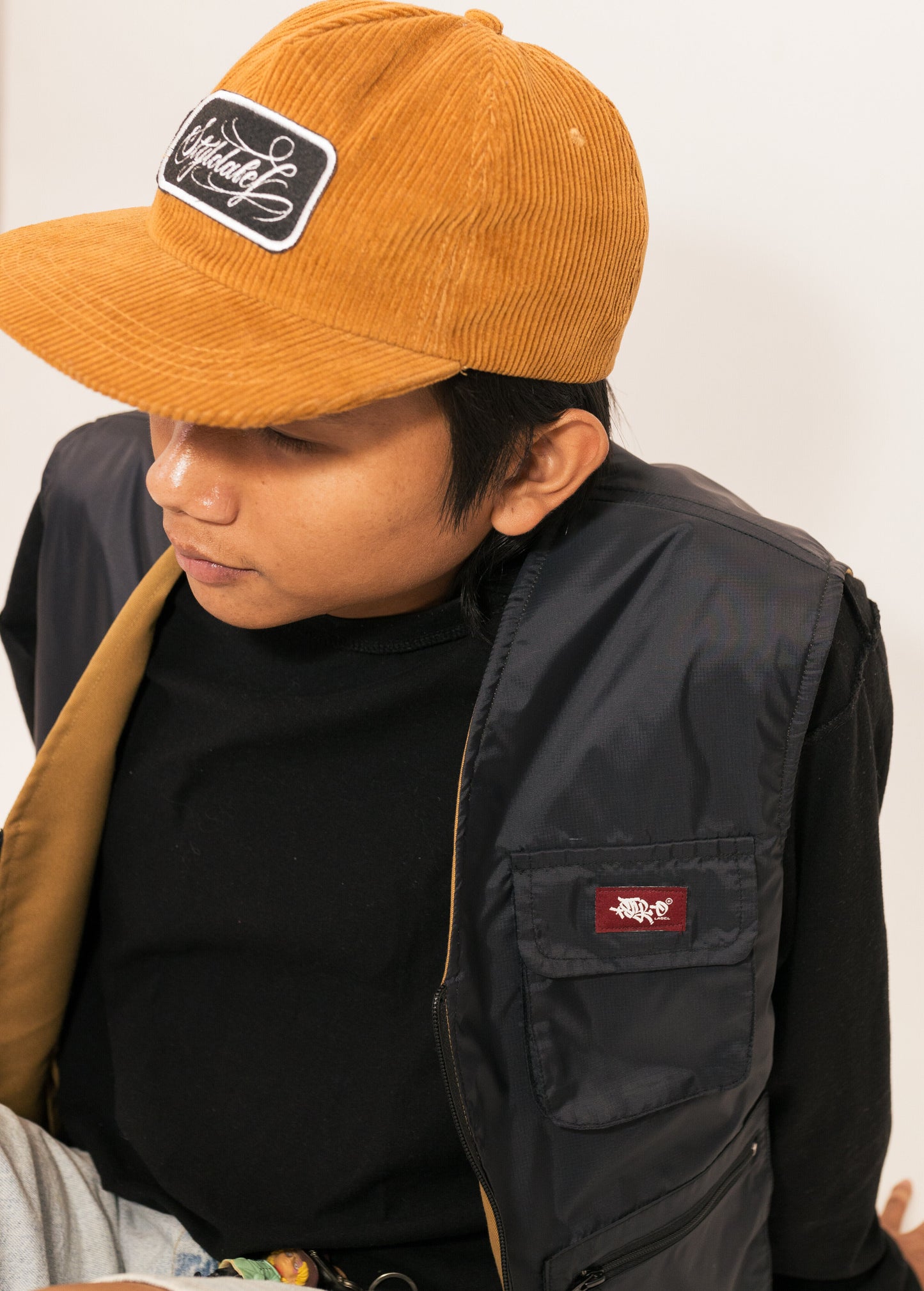 Reversible Utility Vest (Khaki/Black)