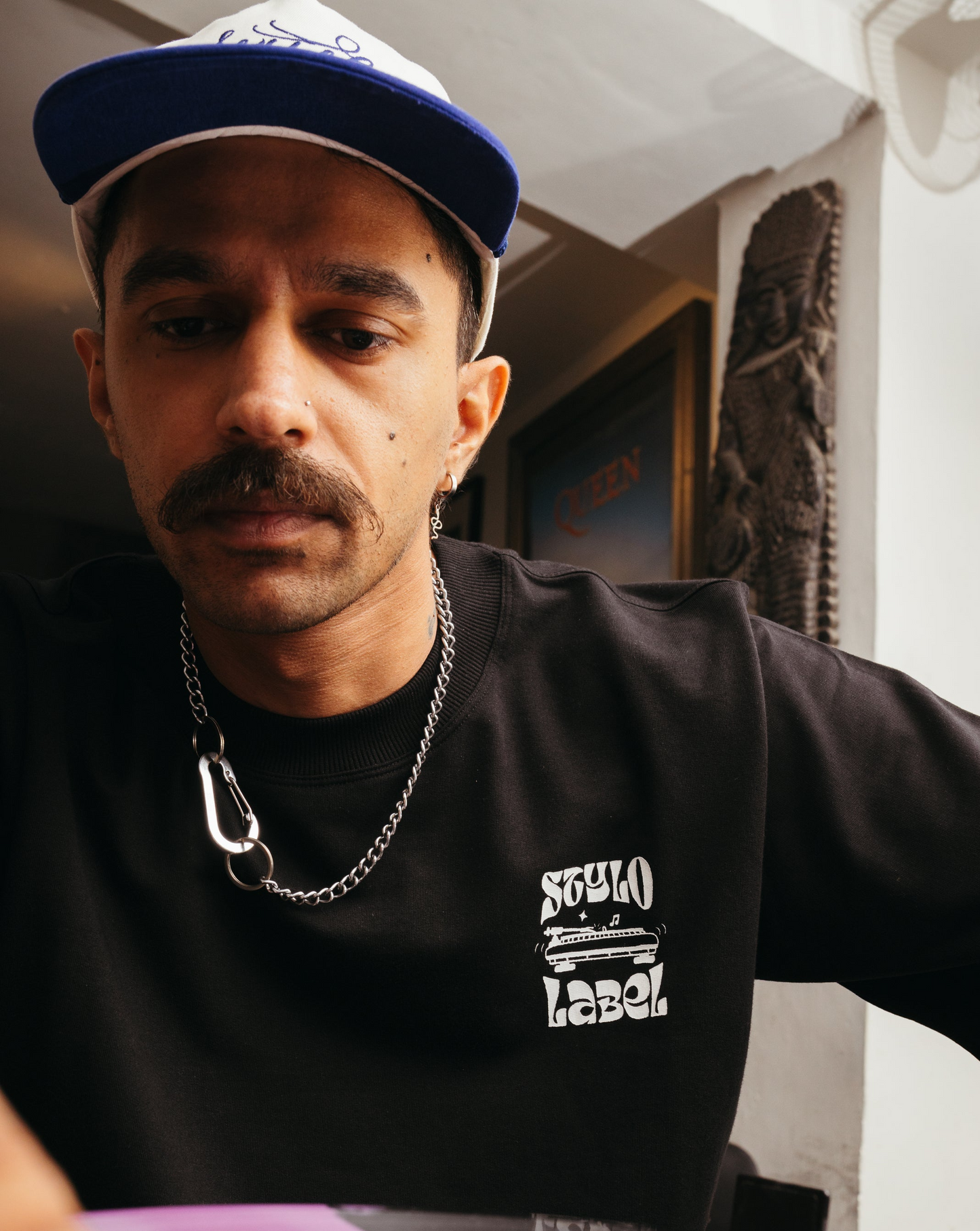 Best Friends Vinyl Record Player Tee (Black)