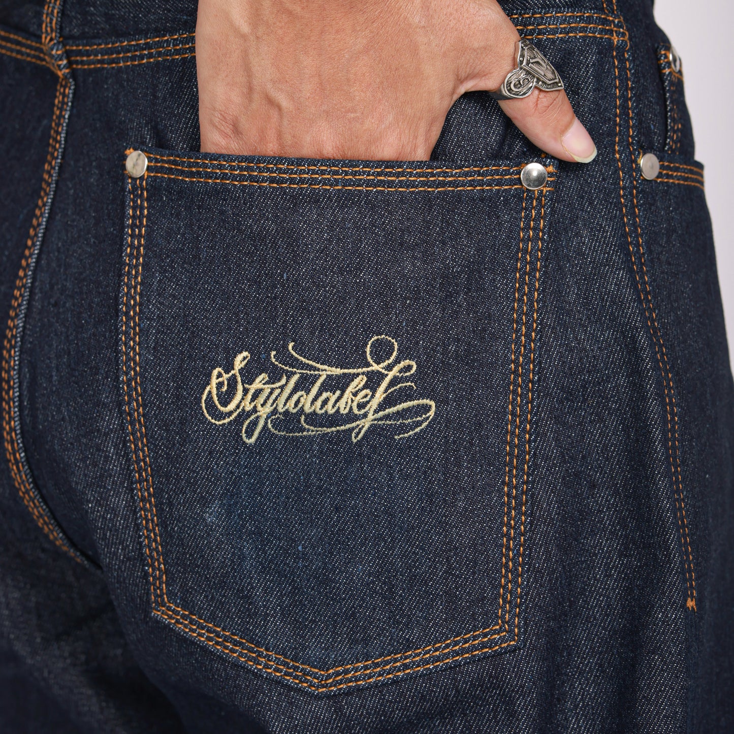 Classic Raw Denim (Deep Indigo)